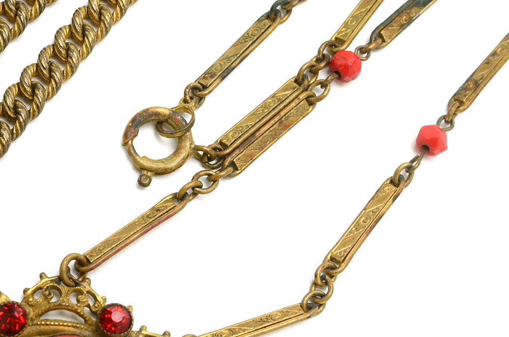 Victorian Revival Statement Necklaces