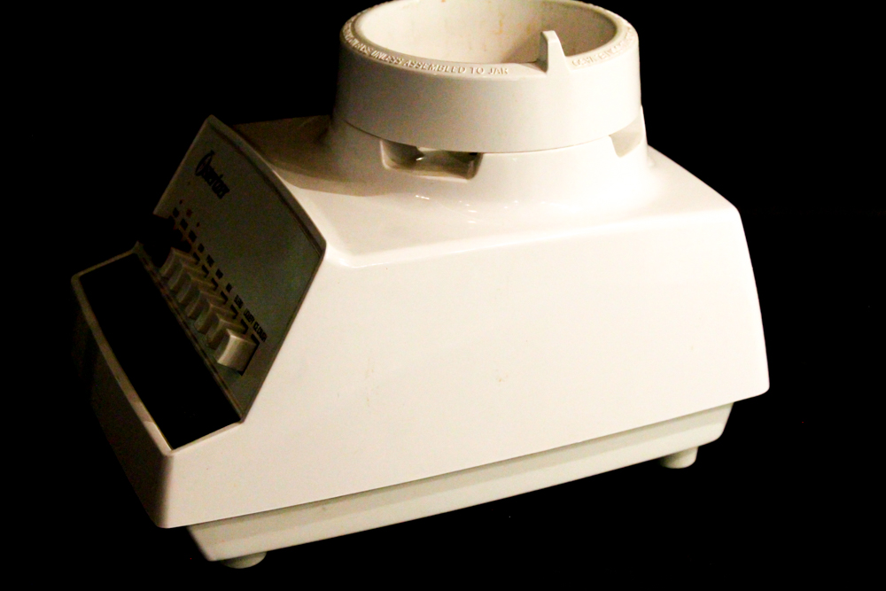 Osterizer Blender and Cuisinart Original Food Processer