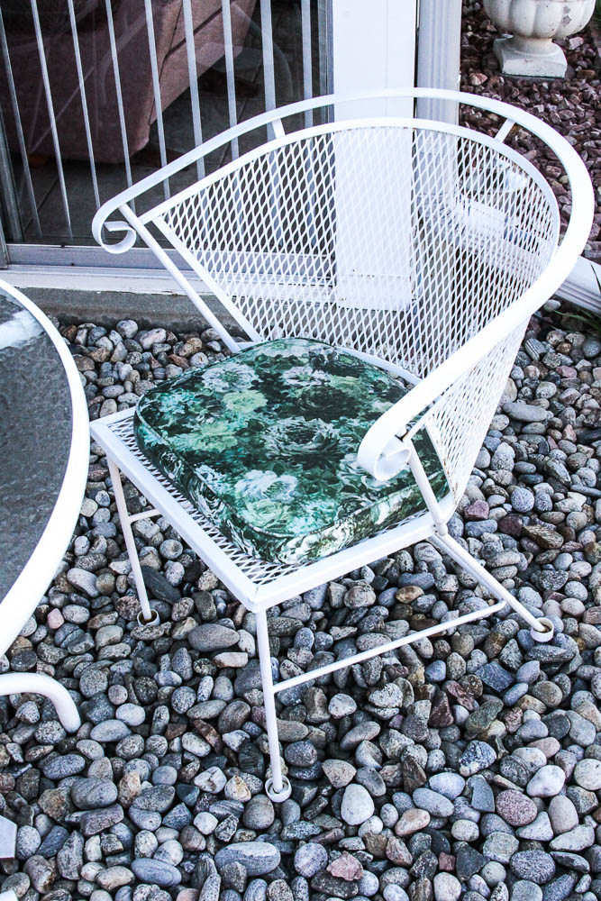 White Metal Patio Dining Set and Plant Stands