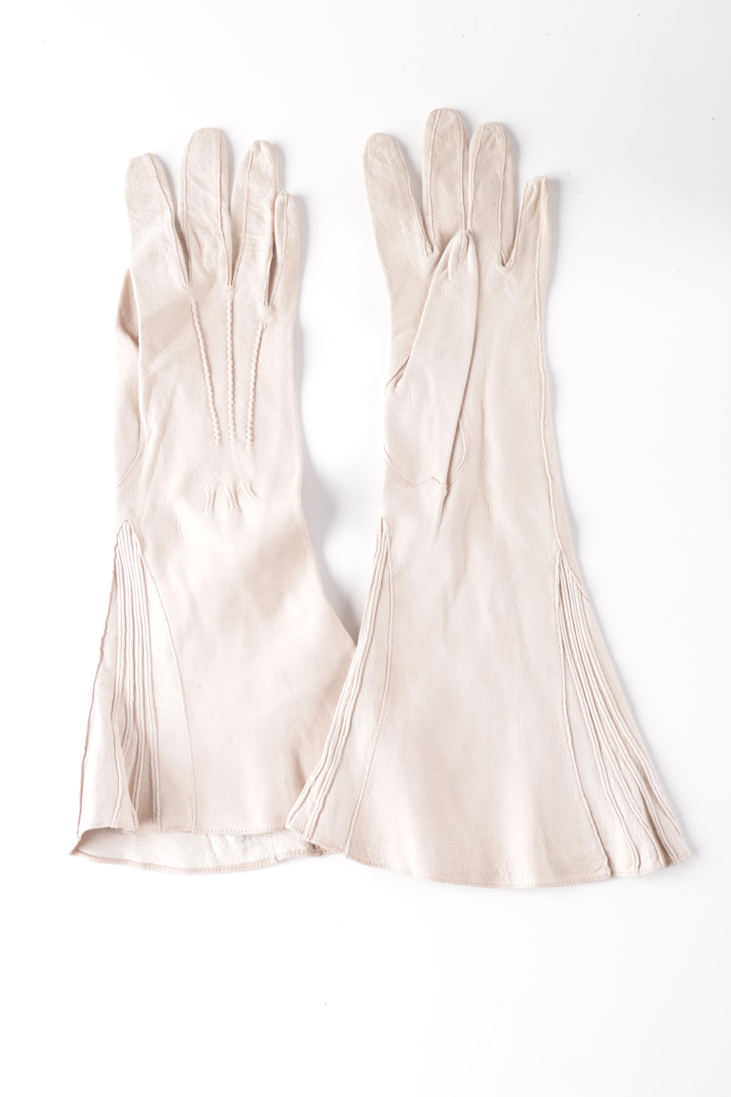 Vintage Handbags and Gloves