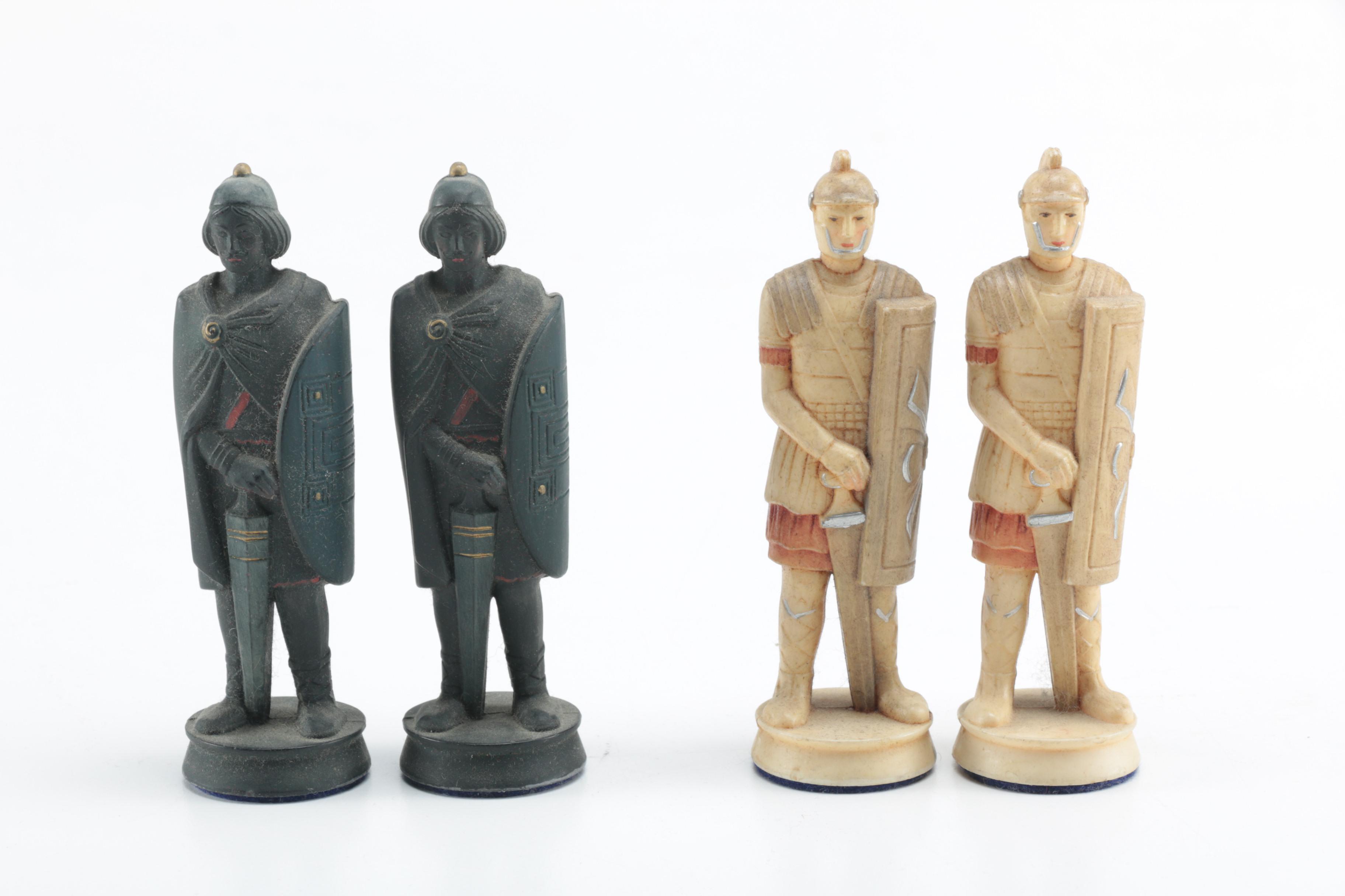 Anri Toriart "Limes" Resin Chess Pieces