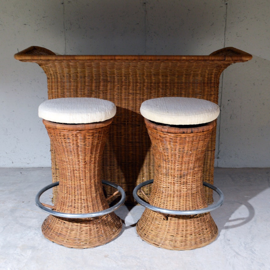 Vintage Wicker Bar and Two Bar Stools