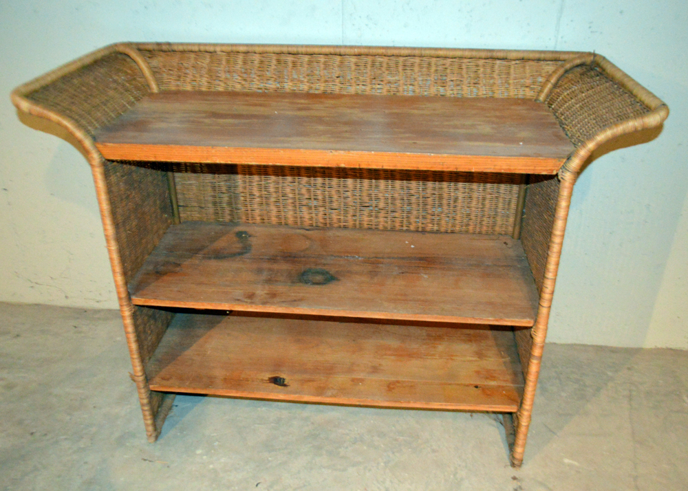 Vintage Wicker Bar and Two Bar Stools