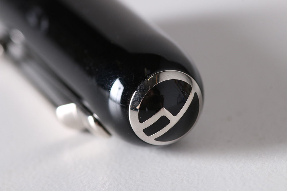 Dunhill Fountain Pen