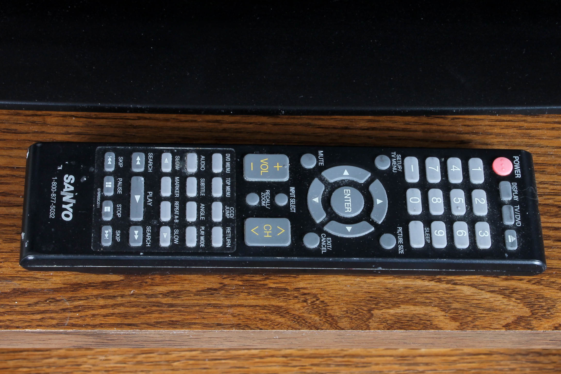 Sanyo LCD Television With Built-In DVD Player