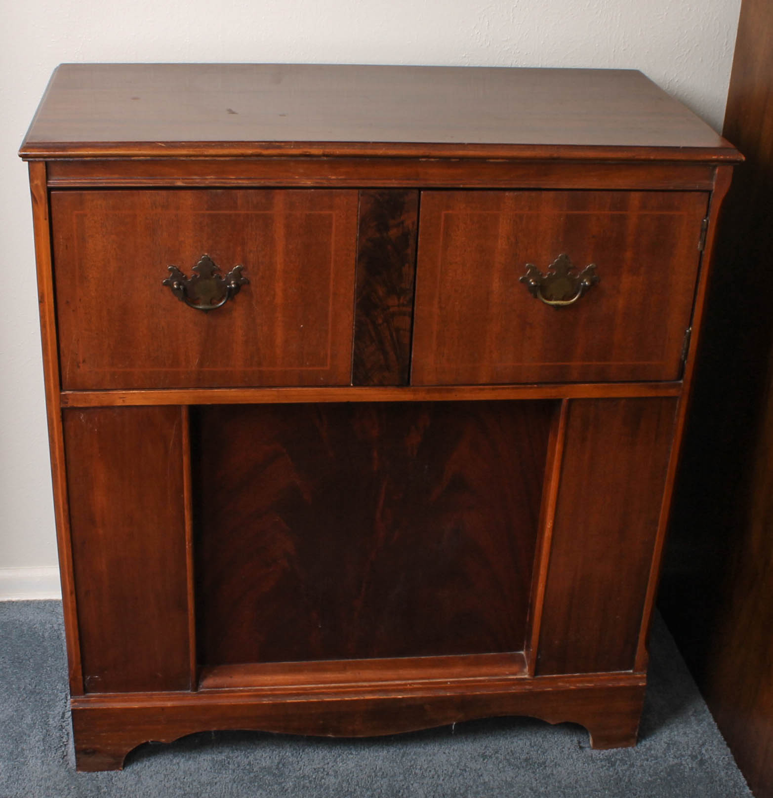 Vintage Bendix Stereo Cabinet