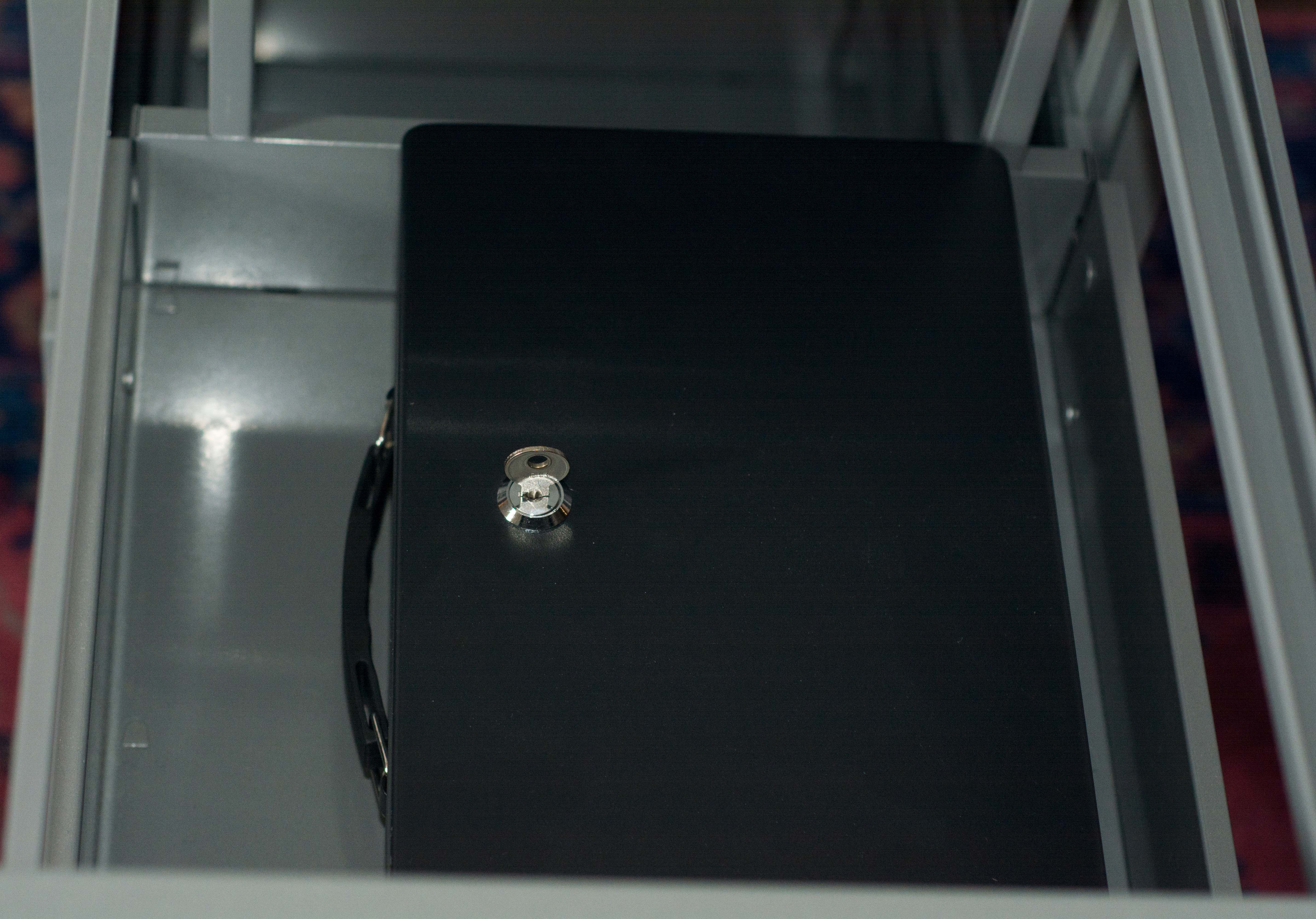 Locking Vertical File Cabinet and Cash Box