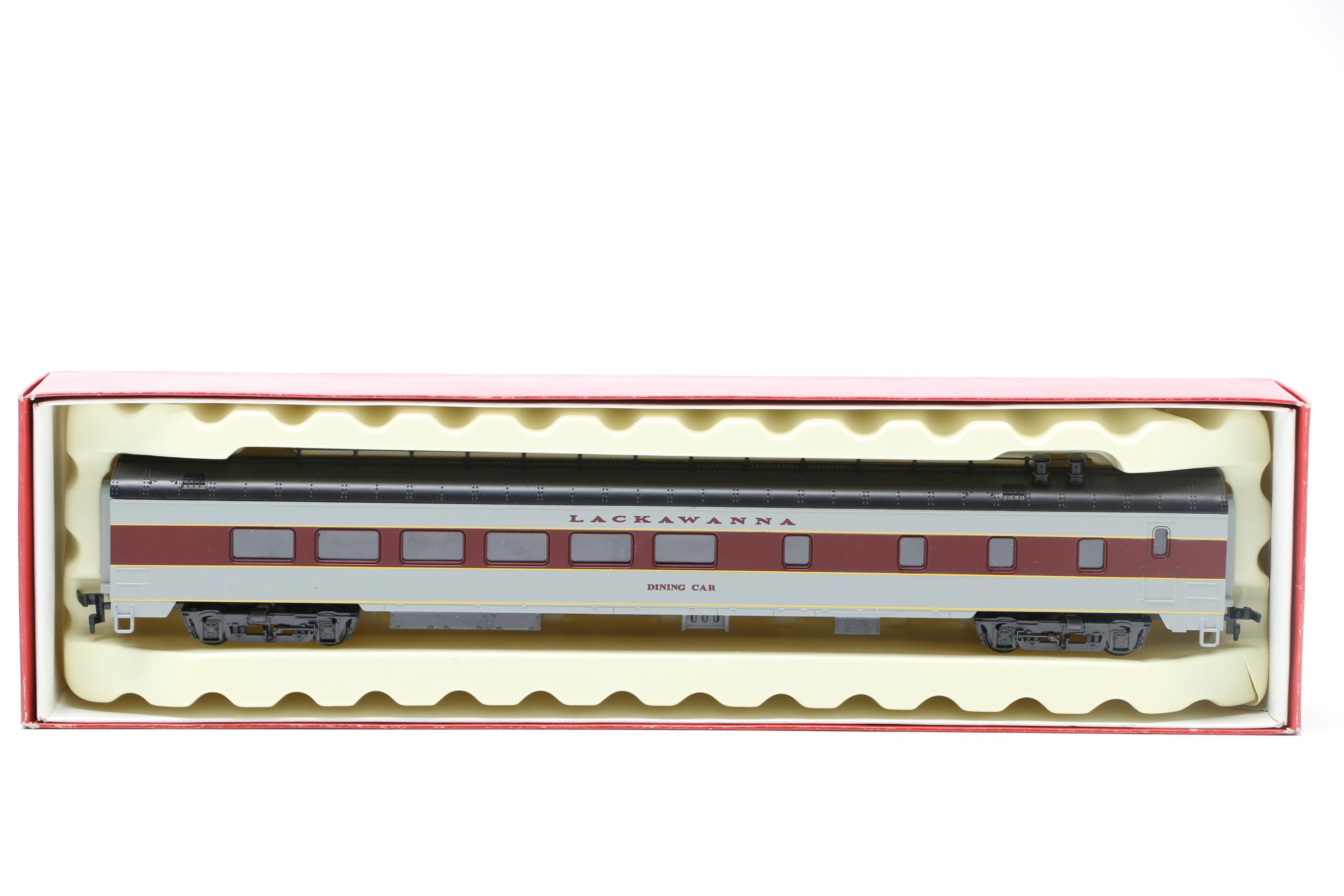 Ho Scale AHM Model Train Cars