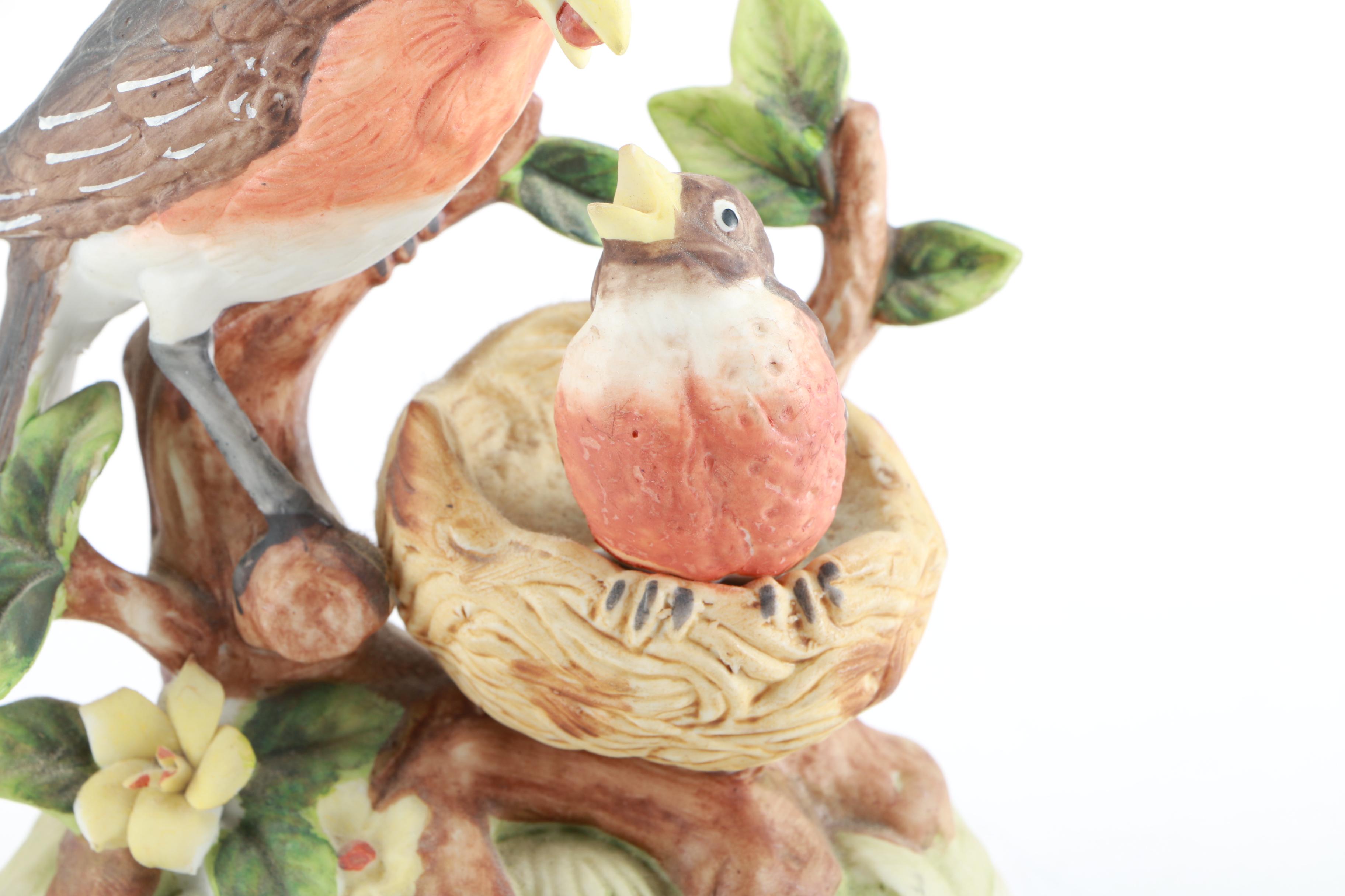 Gorham Ceramic Bird Music Box