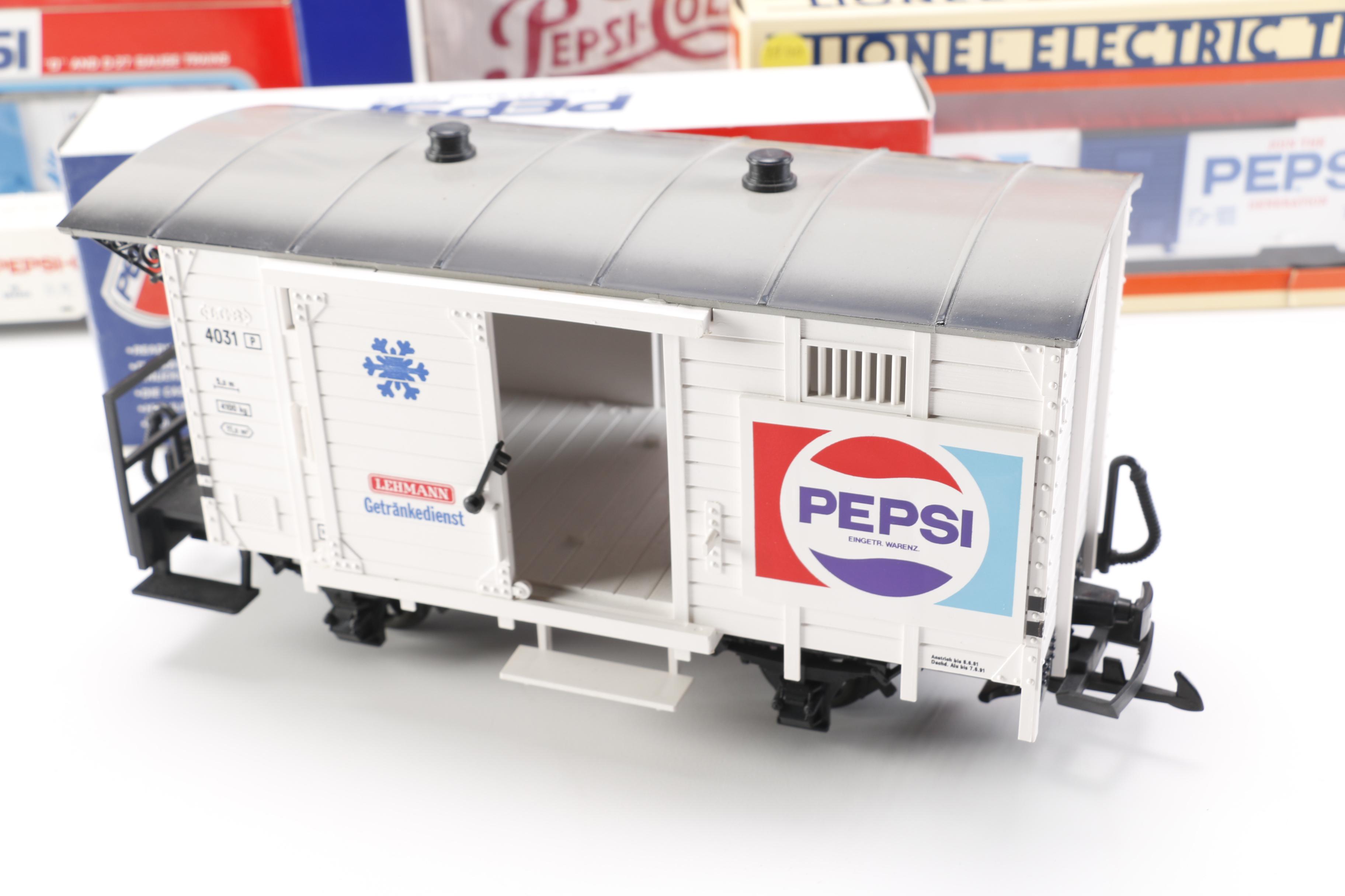 Pepsi Train Set and Train Cars