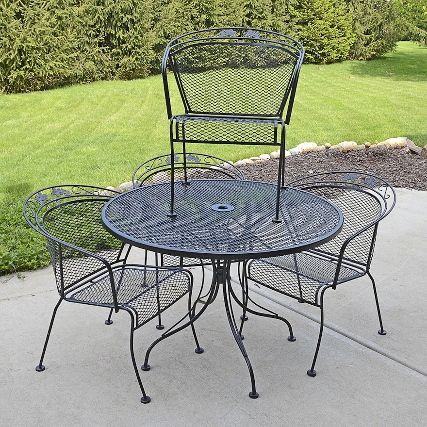 Black Metal Patio Table and Chairs