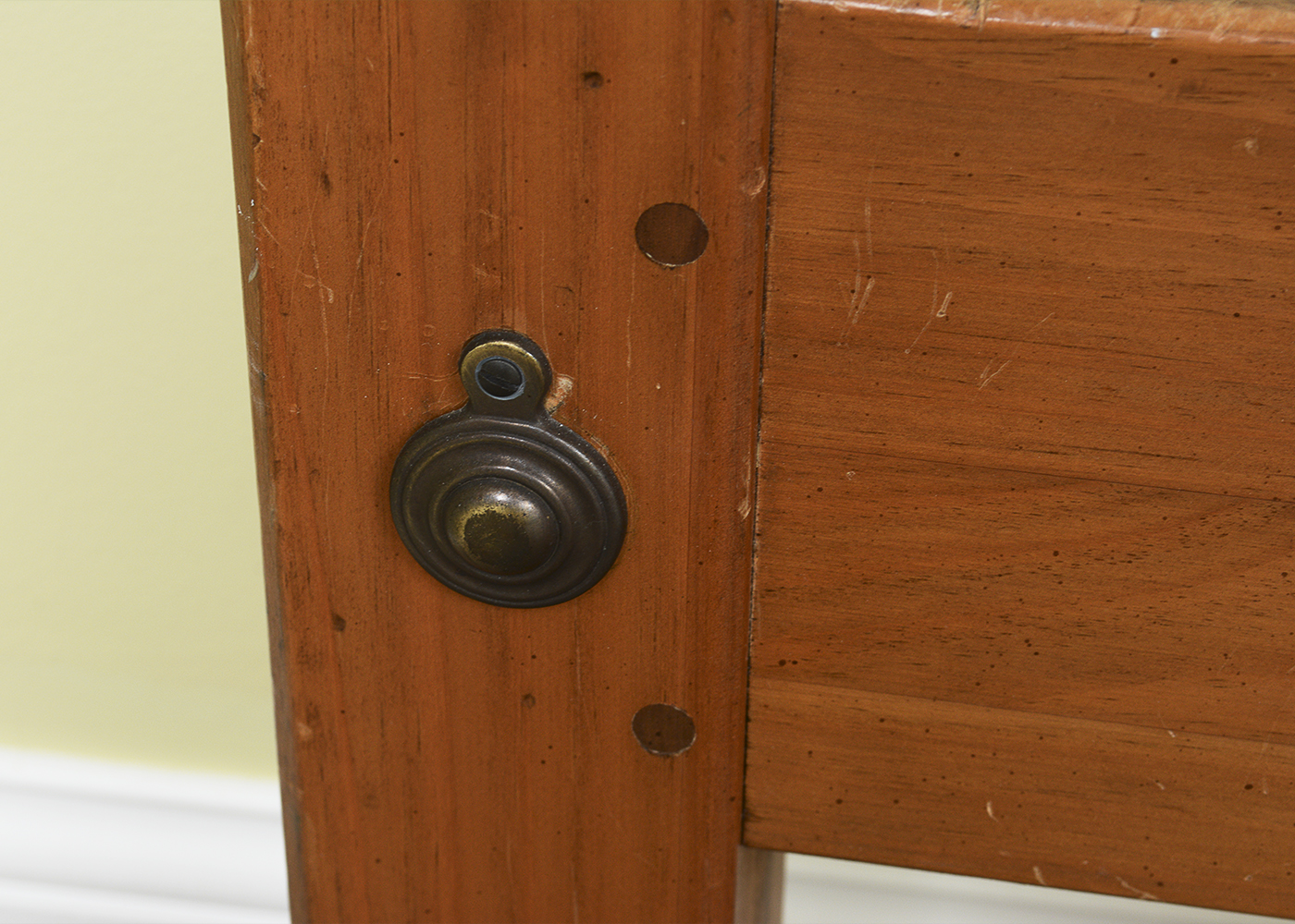 Ethan Allen Pine Queen-Size Four Poster Bed