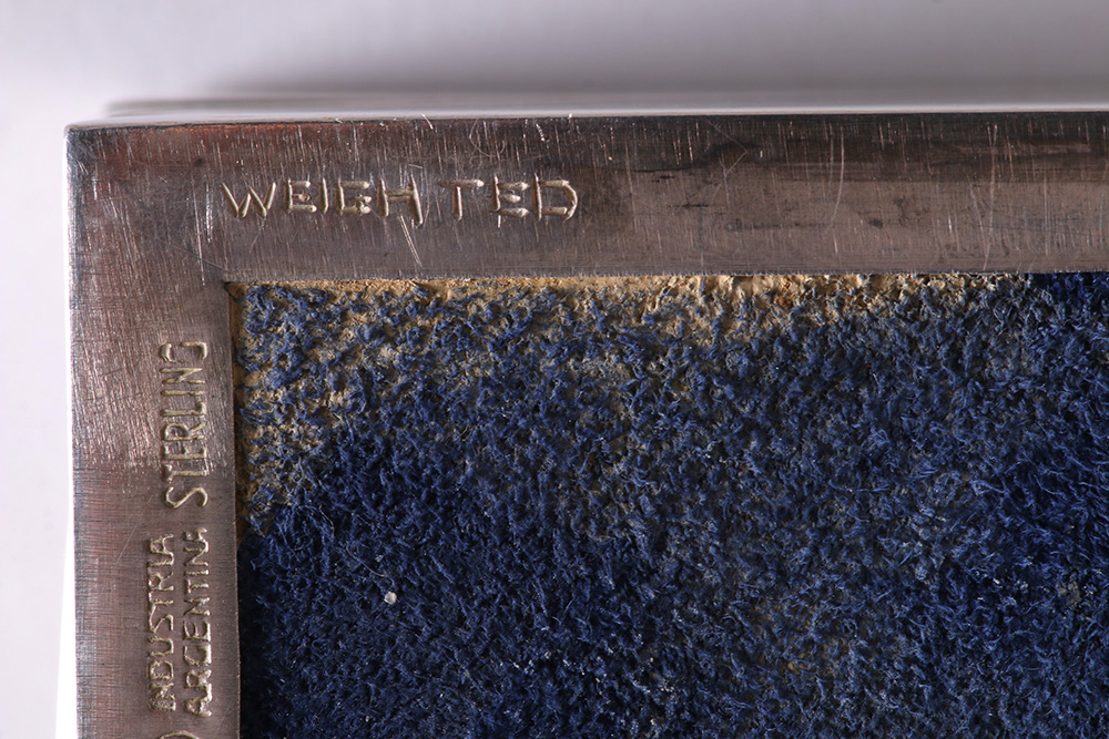 Industria Argentina Sterling Silver Lidded Box Lined in Blue Suede