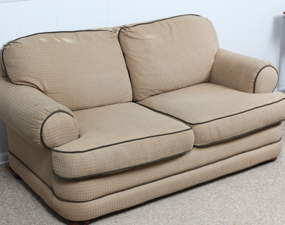 Bassett Furniture Modern Loveseat
