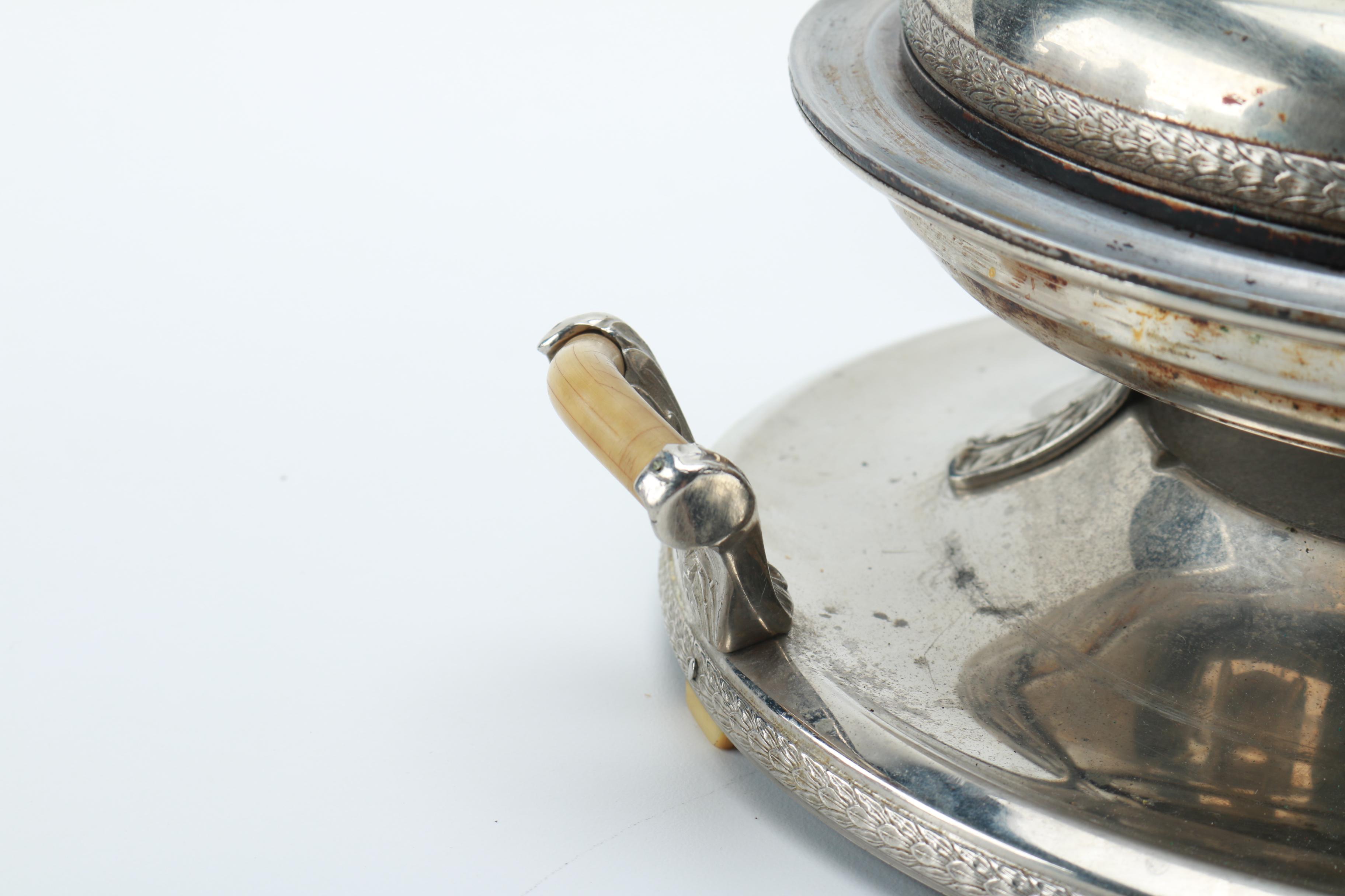 Vintage Royal Rochester Silver Plate Waffle Iron