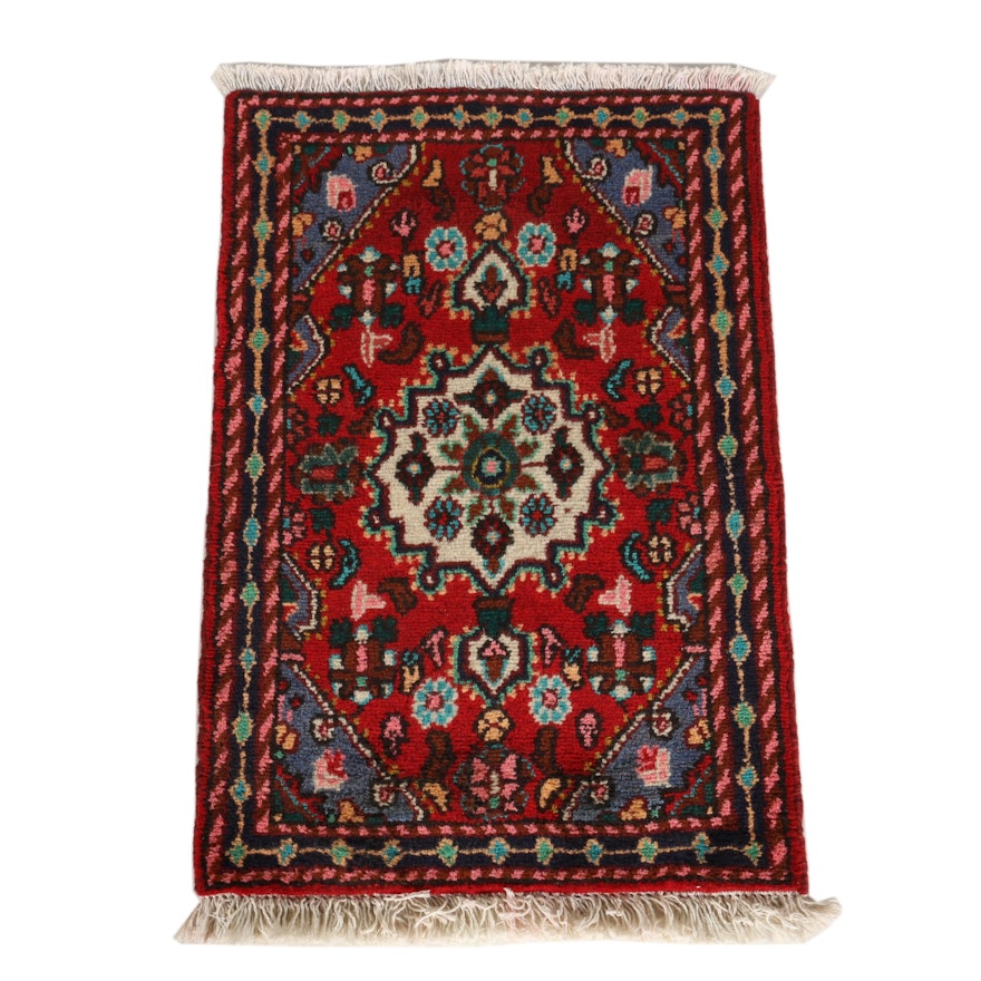 Hand-Knotted Persian Hamadan Accent Rug