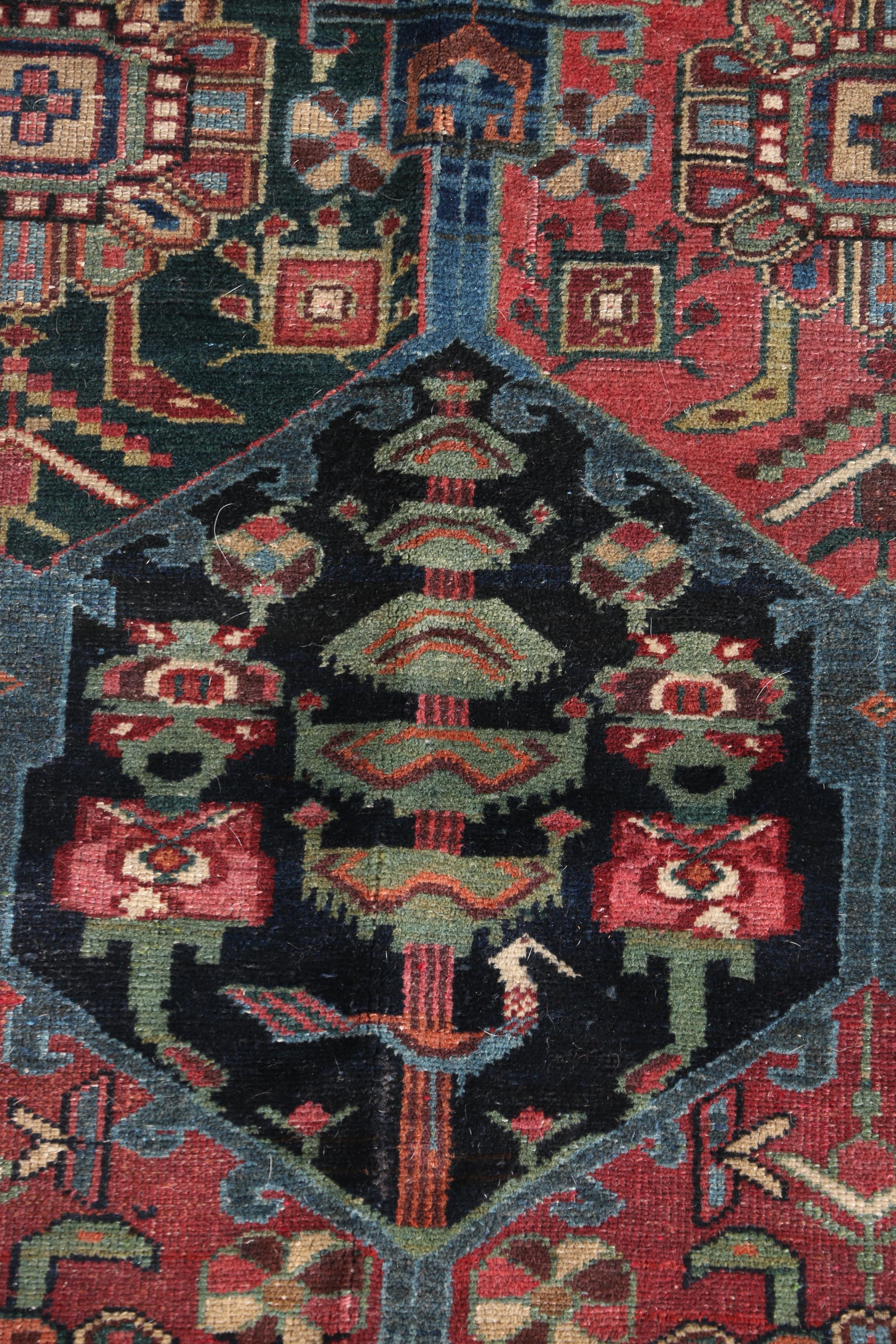 Outstanding Hand-Knotted Persian Bakhtiari Garden Rug