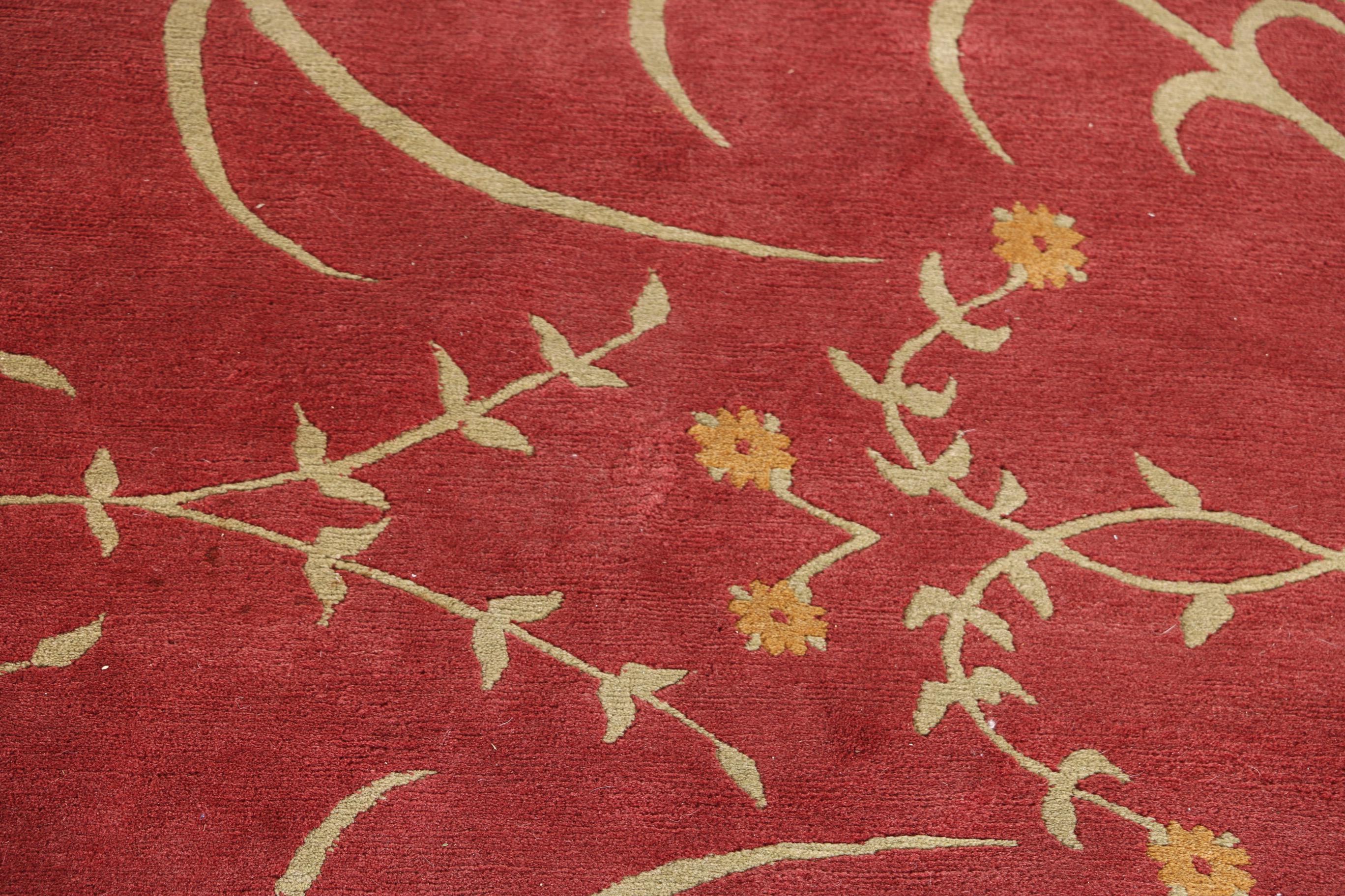 Hand-Knotted Floral Wool Area Rug