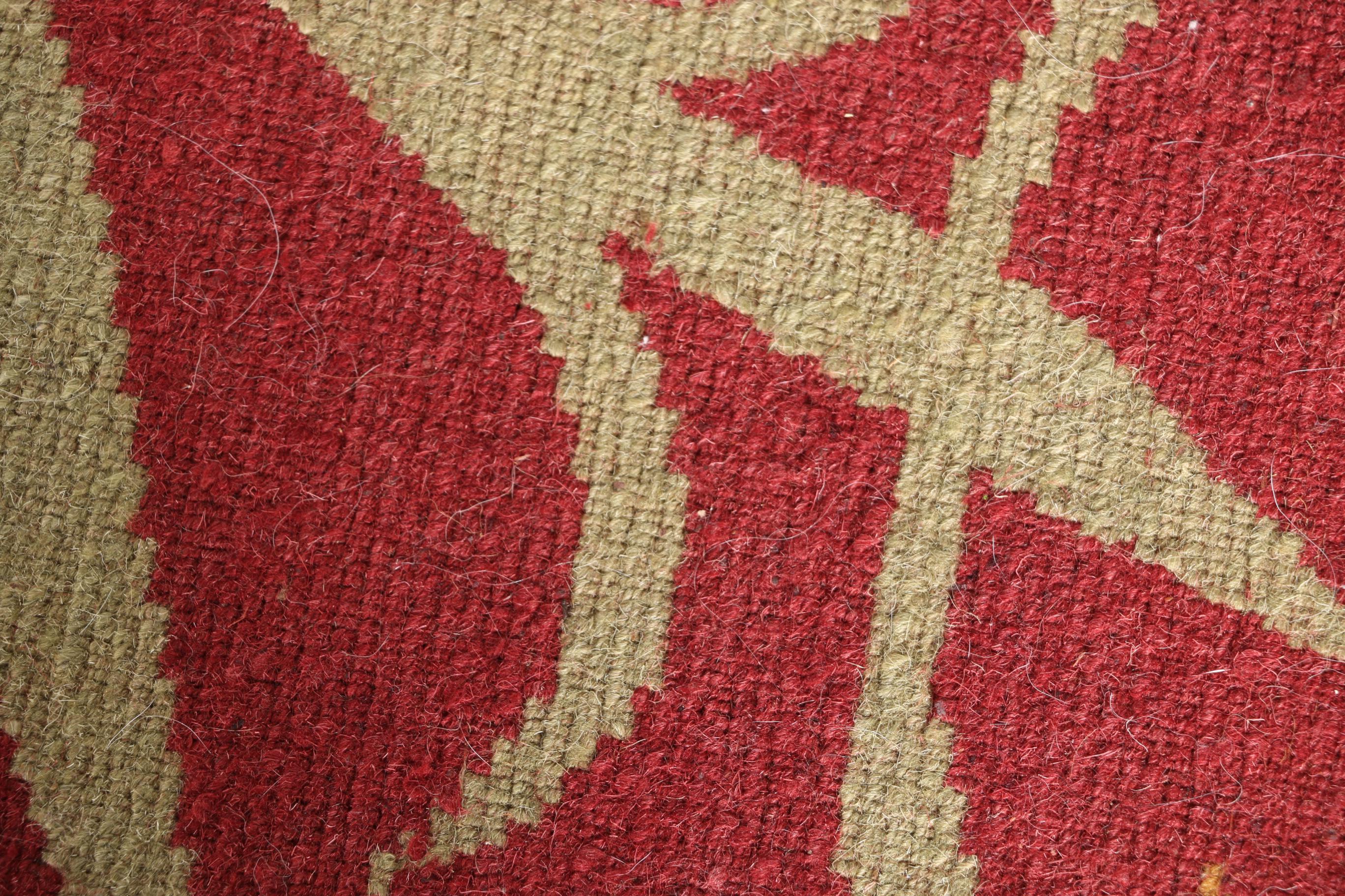 Hand-Knotted Floral Wool Area Rug