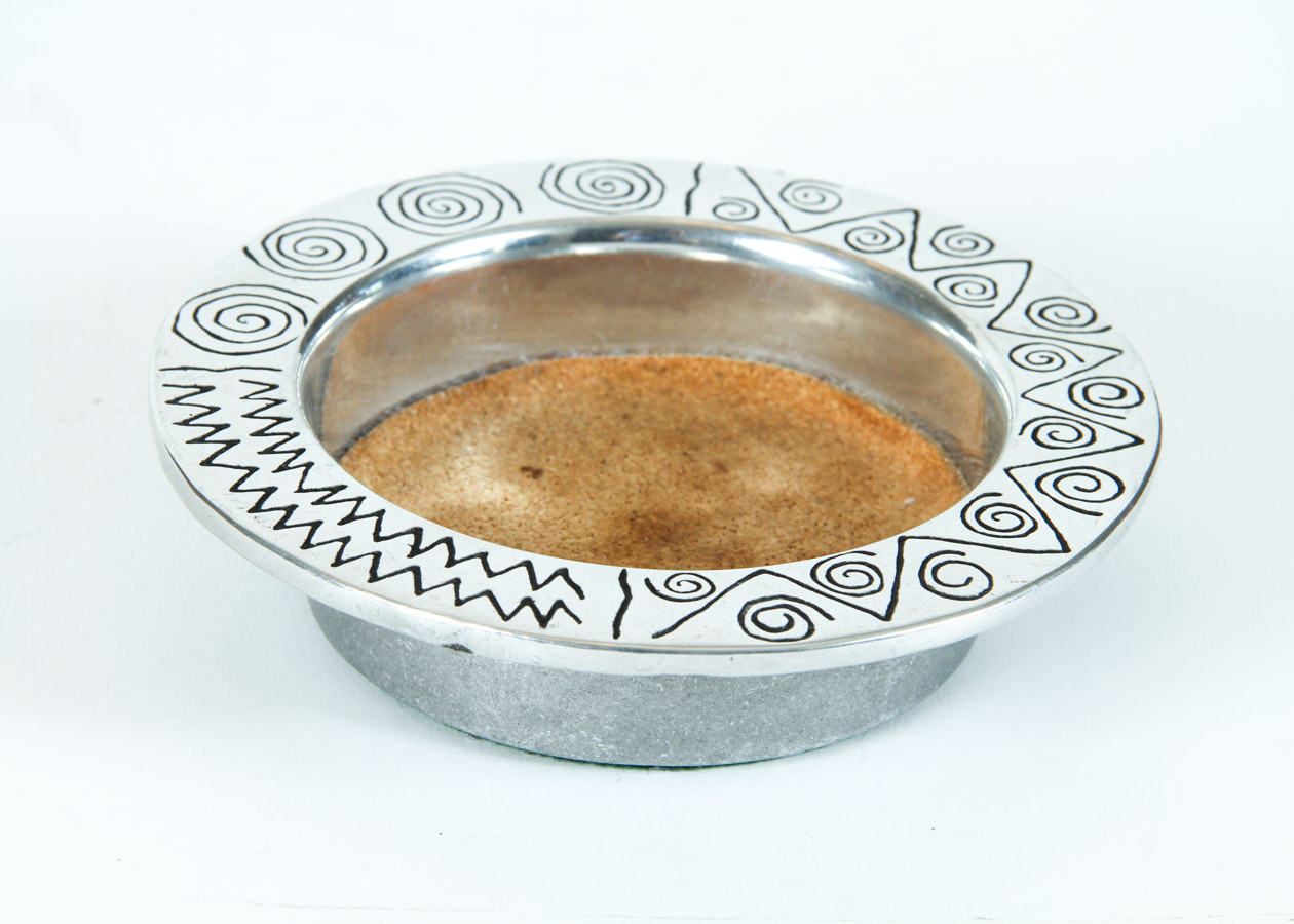 Collection of Four Wilton Armetale Items