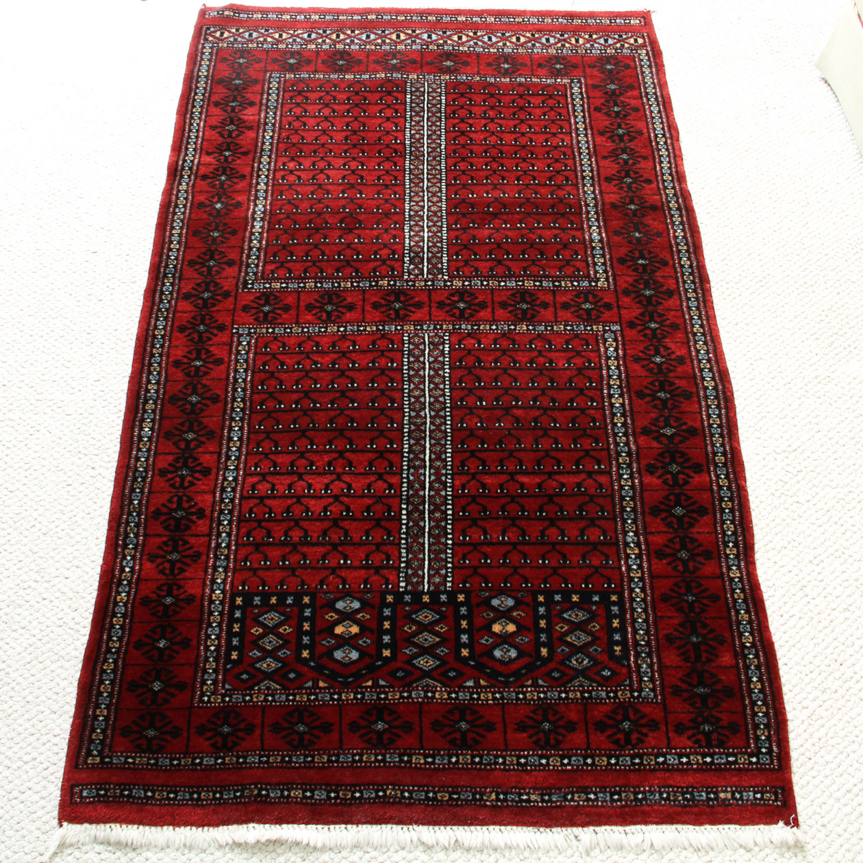 Hand Knotted Oriental Hatchlu Carpet