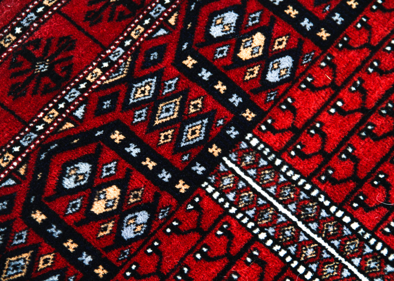 Hand Knotted Oriental Hatchlu Carpet