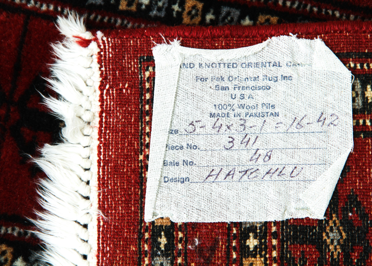 Hand Knotted Oriental Hatchlu Carpet