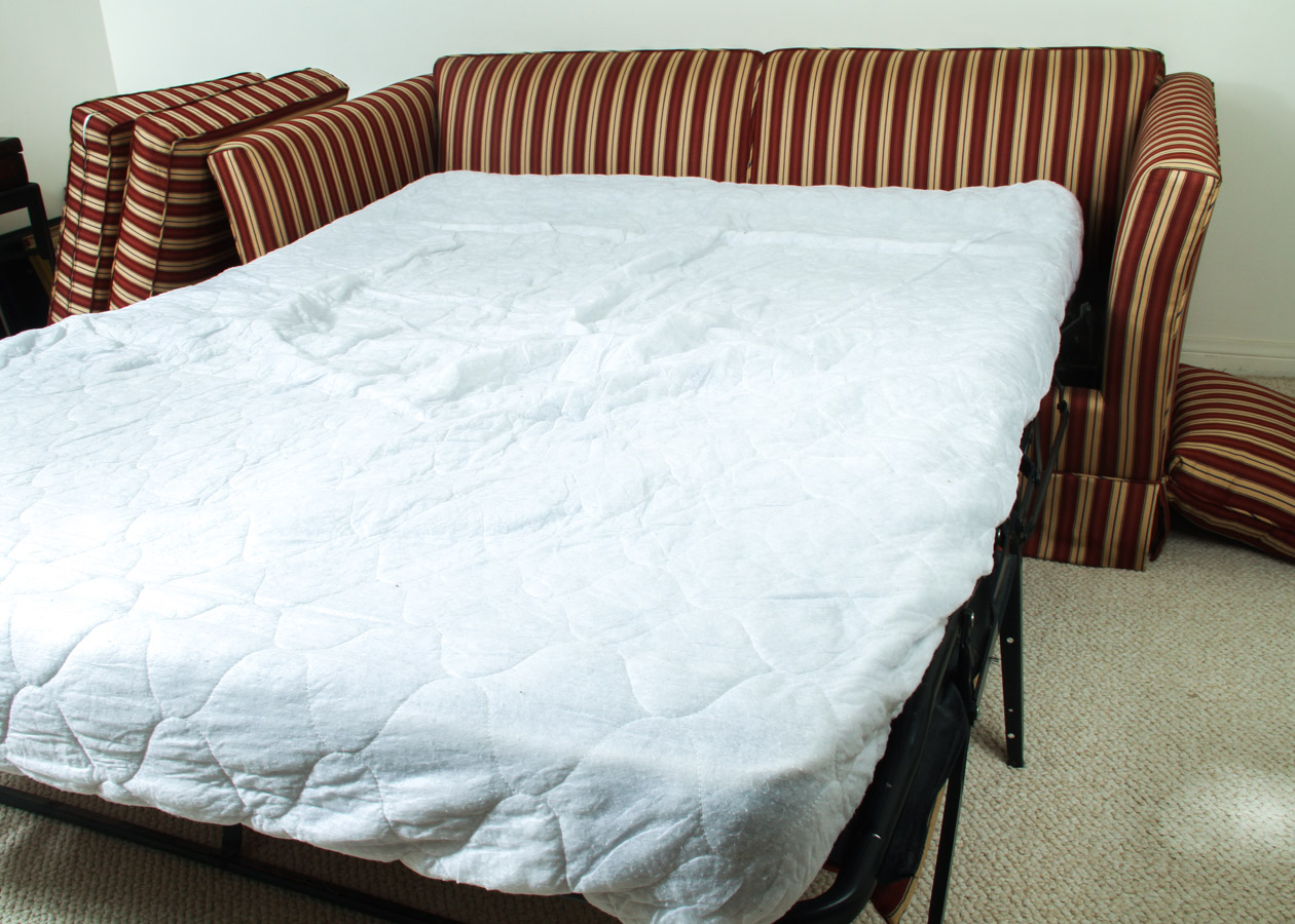 Sofa Sleeper with Two Ottomans