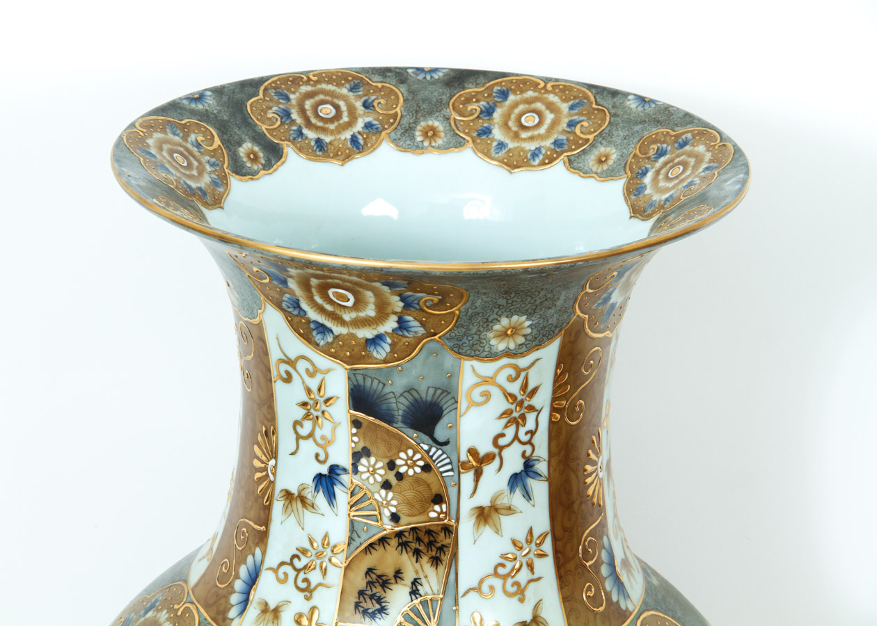 Japanese Satsuma Ware Vase with Stand
