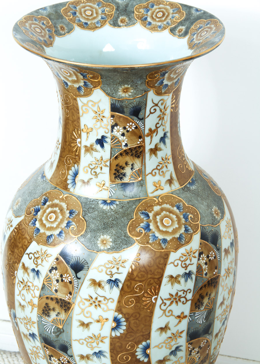 Japanese Satsuma Ware Vase with Stand