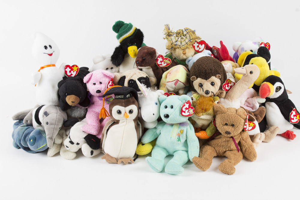 Assortment of Beanie Babies Including Mystic The Unicorn