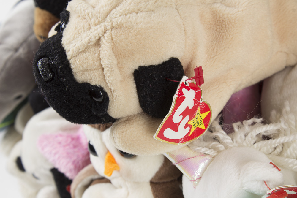 Assortment of Beanie Babies Including Mystic The Unicorn