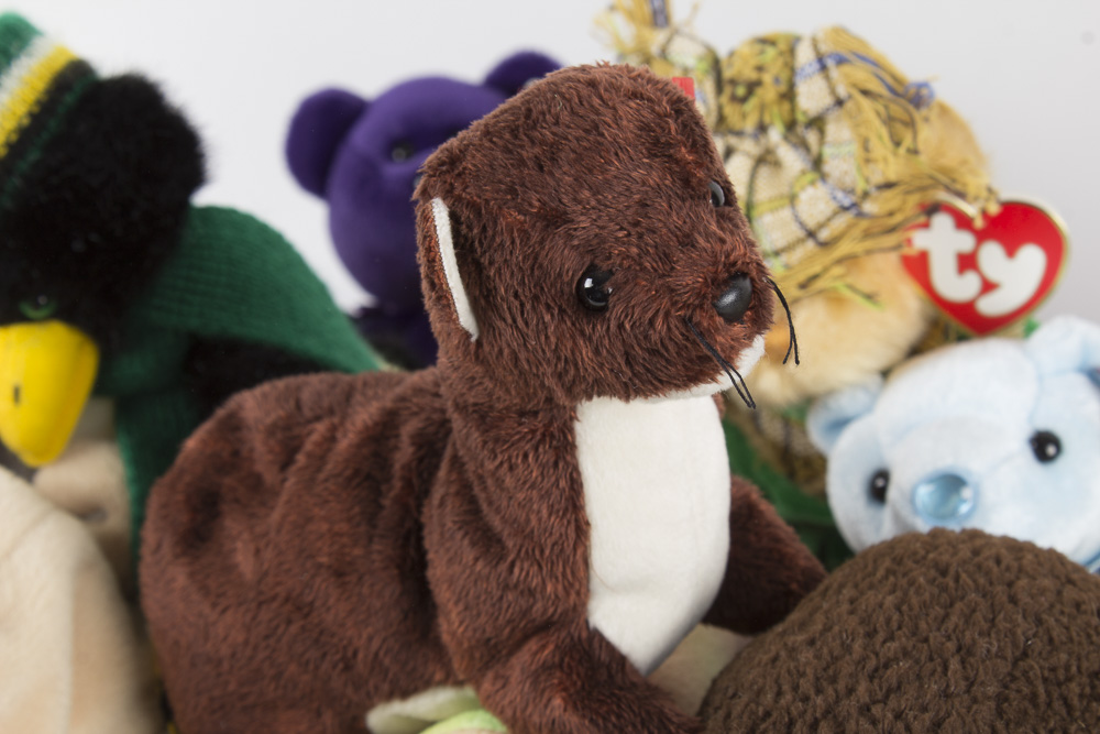 Assortment of Beanie Babies Including Mystic The Unicorn