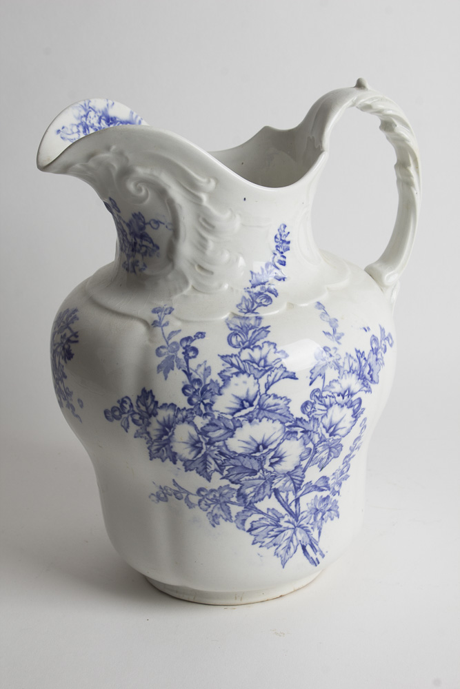 Alba China Washing Pitcher and Bowl