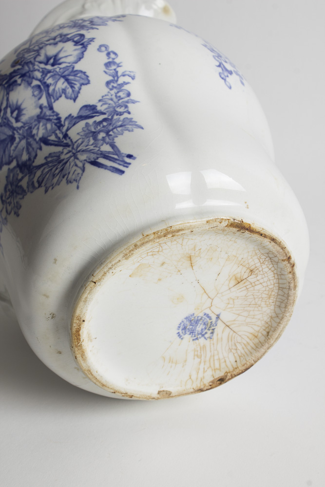 Alba China Washing Pitcher and Bowl