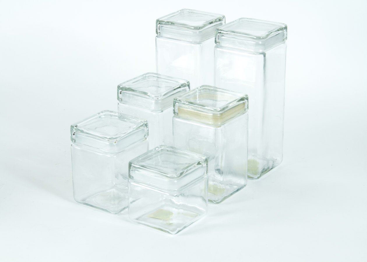 Collection of Kitchenware