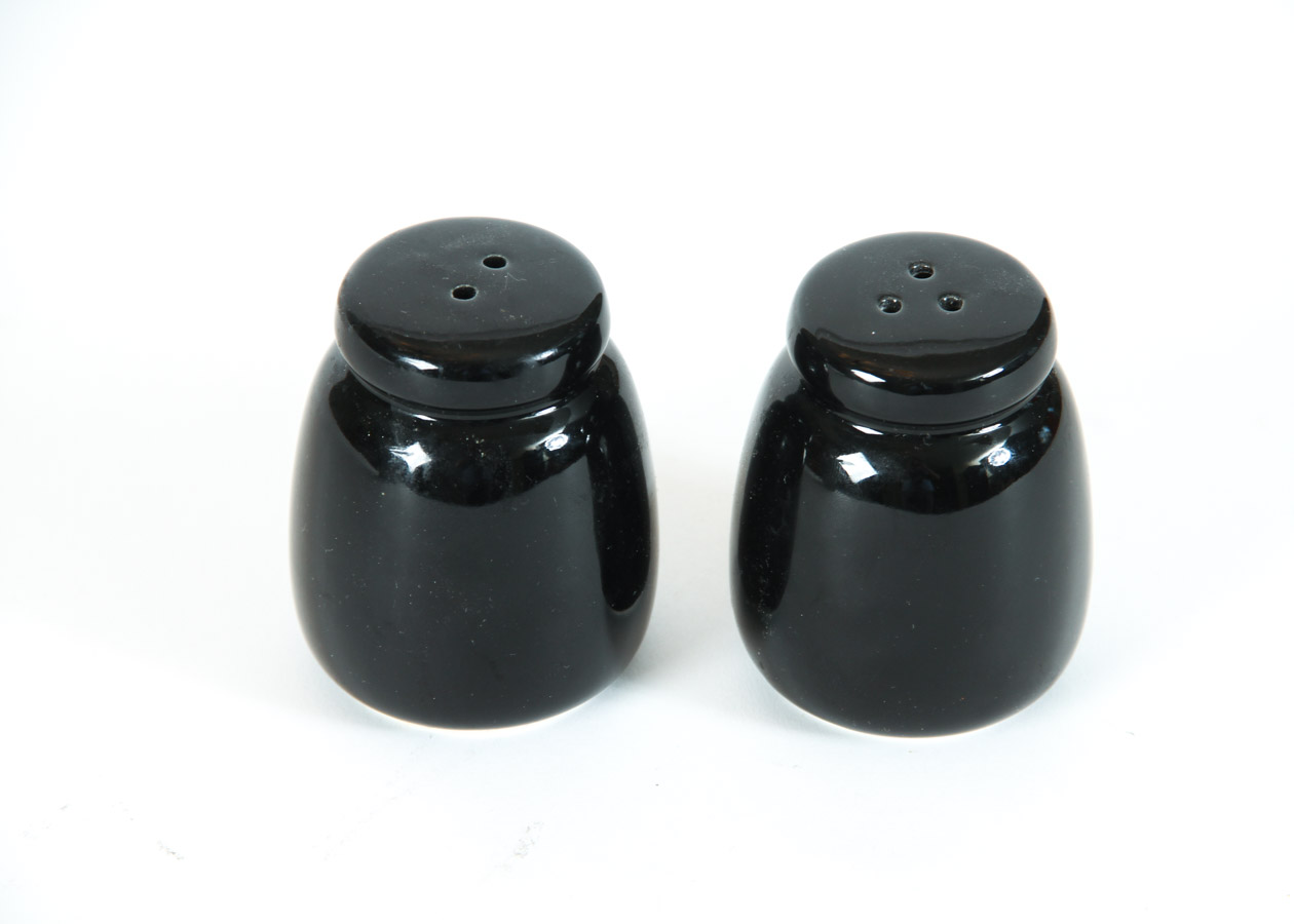 Collection of Kitchenware