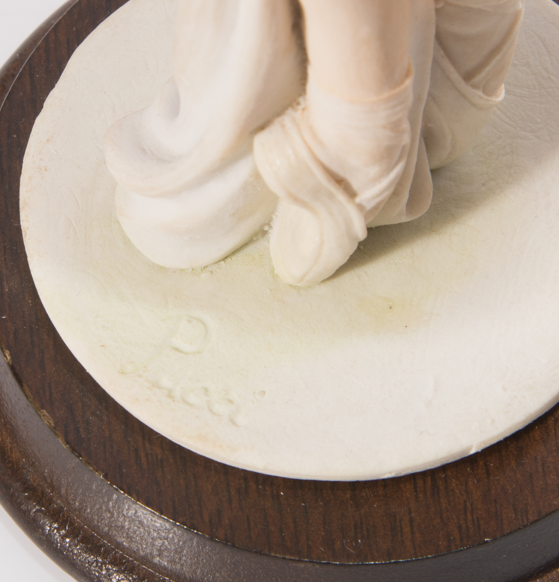 Vintage Capodimonte-Style Pucci Ballerina Figurines