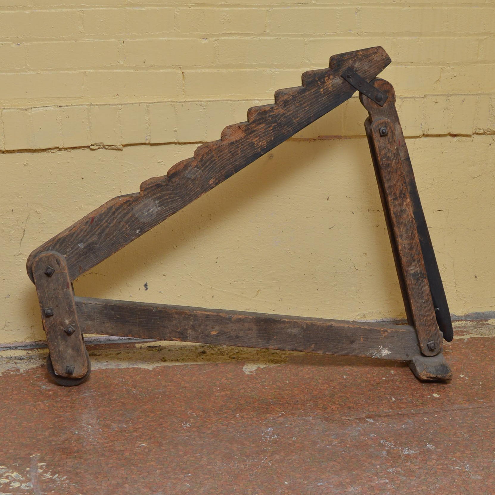 Antique Wooden Wagon Jack