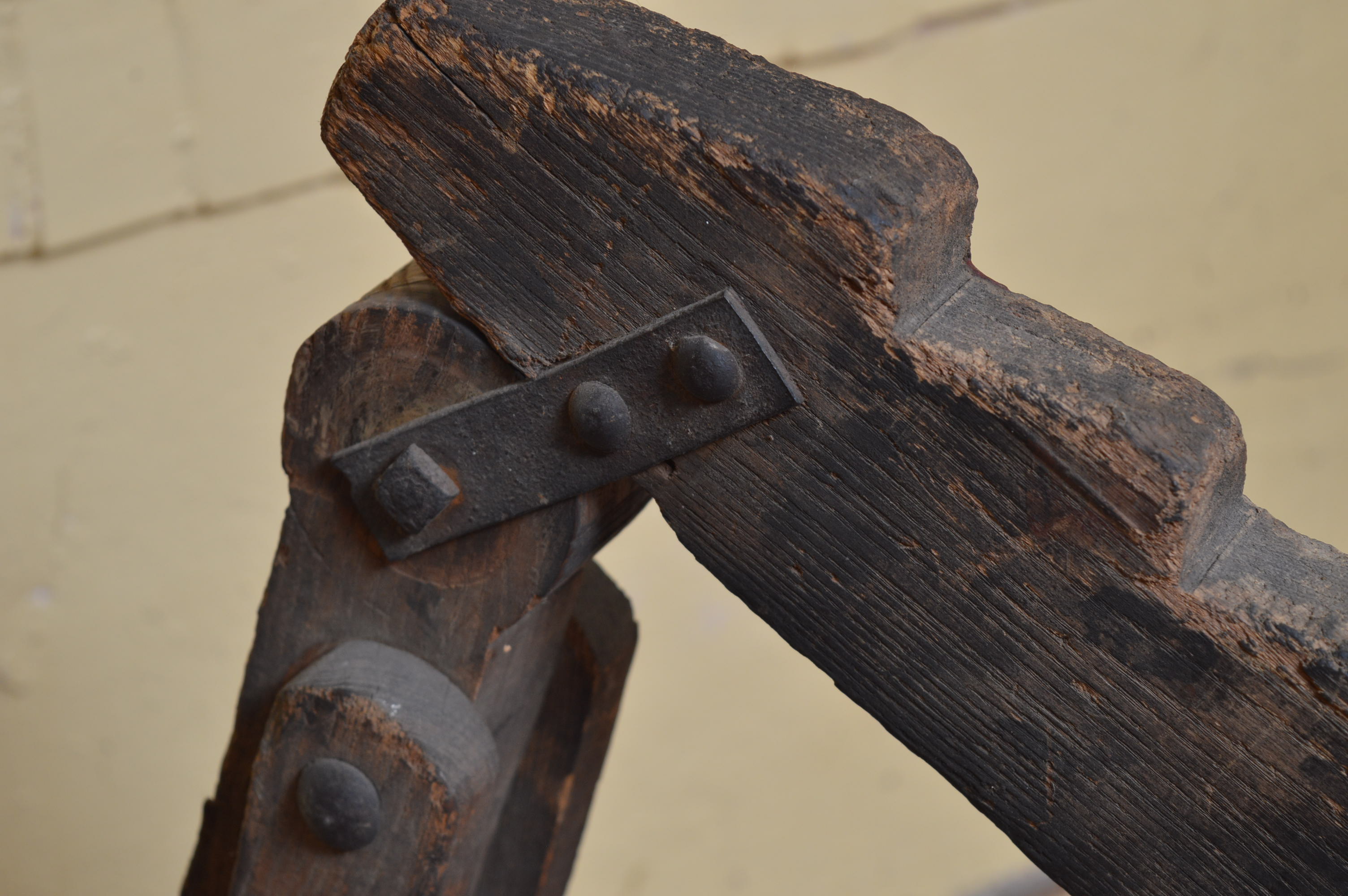 Antique Wooden Wagon Jack