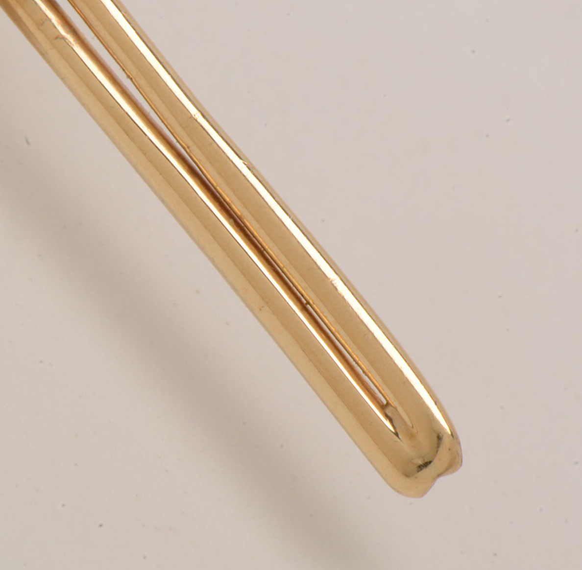 14K Yellow Gold Floral Bouquet Lapel Pin