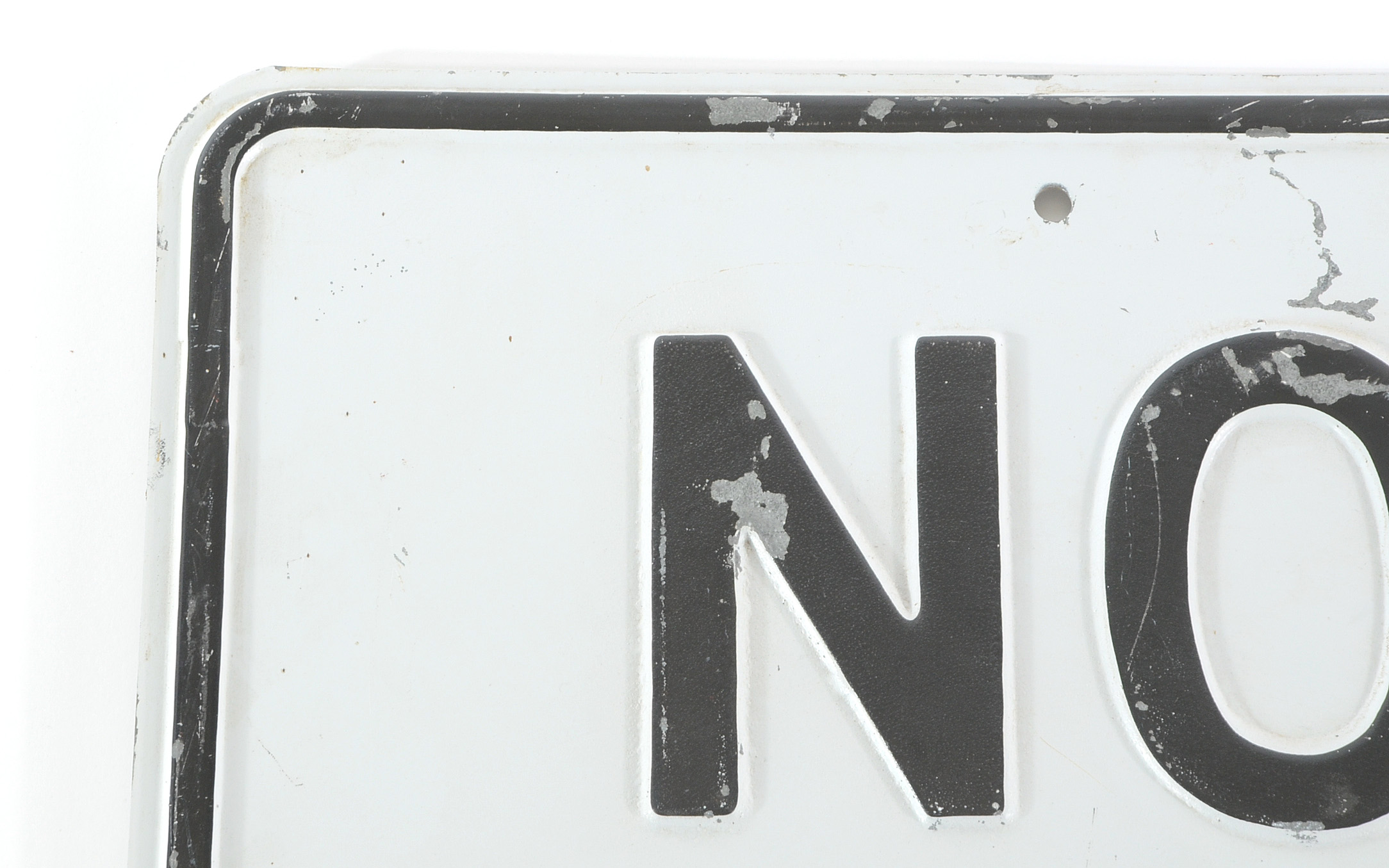 Vintage Metal "No Thru Traffic" Sign