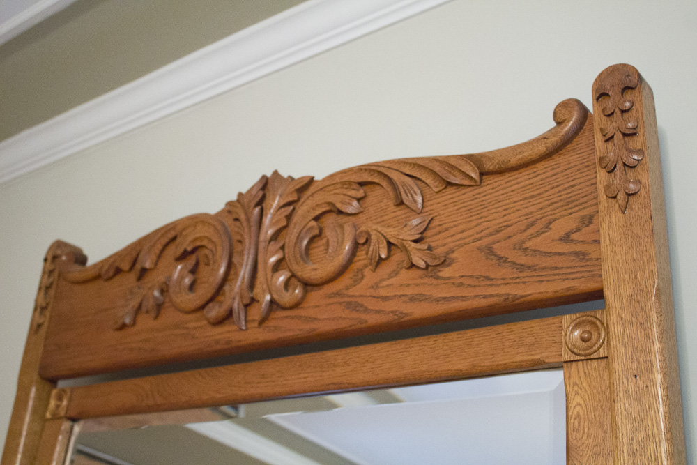 Antique Oak Chest of Drawers With Mirror