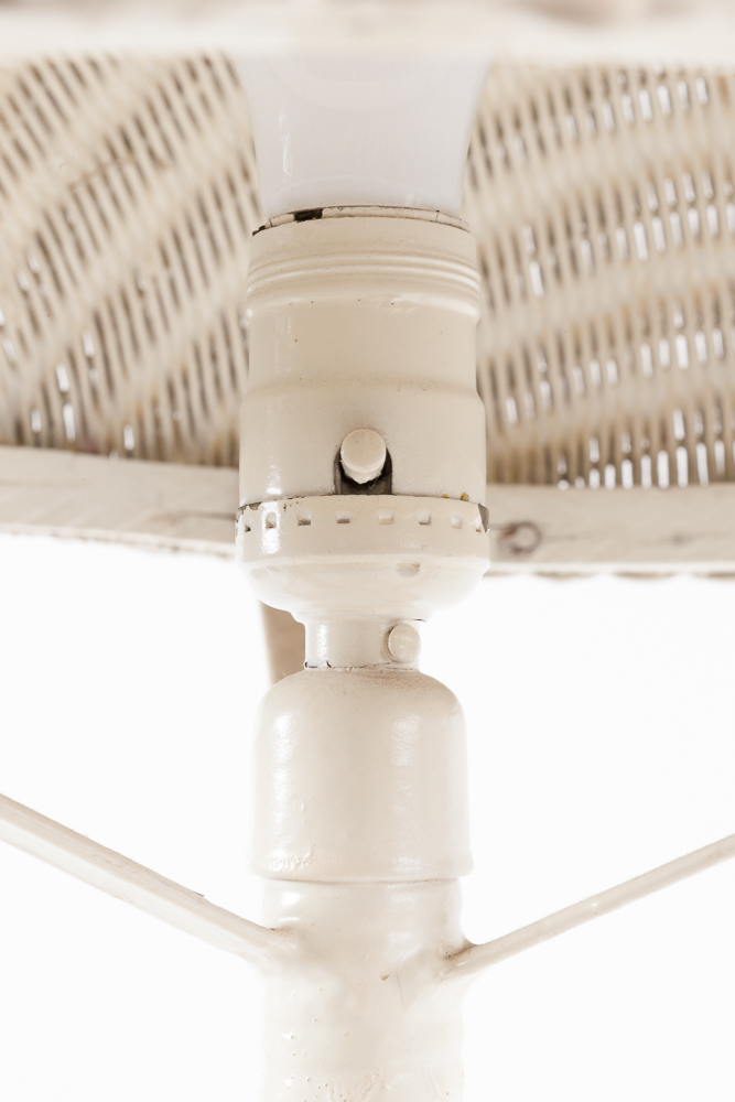 Vintage Lloyd Flanders White Wicker Table Lamp