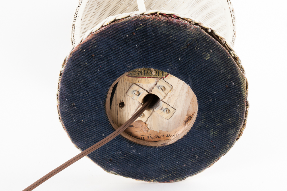 Vintage Lloyd Flanders White Wicker Table Lamp
