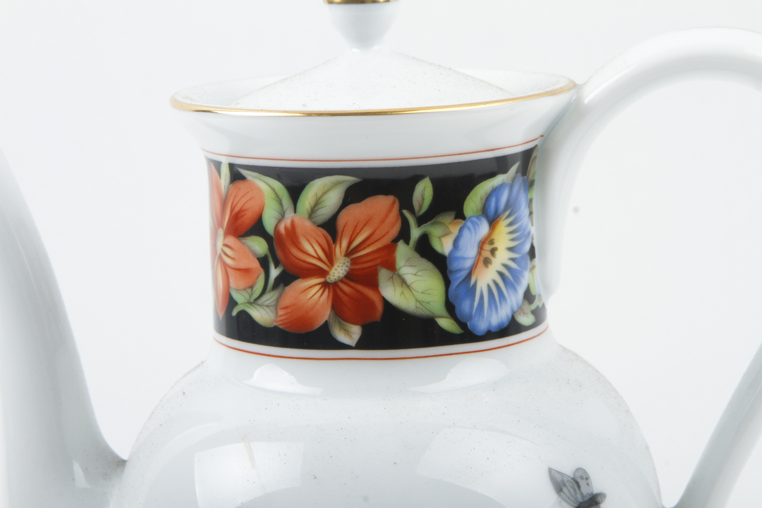 Mottahedeh Portugal Porcelain Teapot