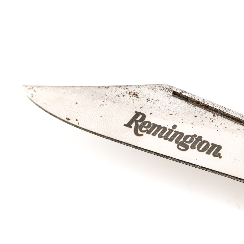 Group of 5 Various Pocket Knives Including a Remington Three Blade