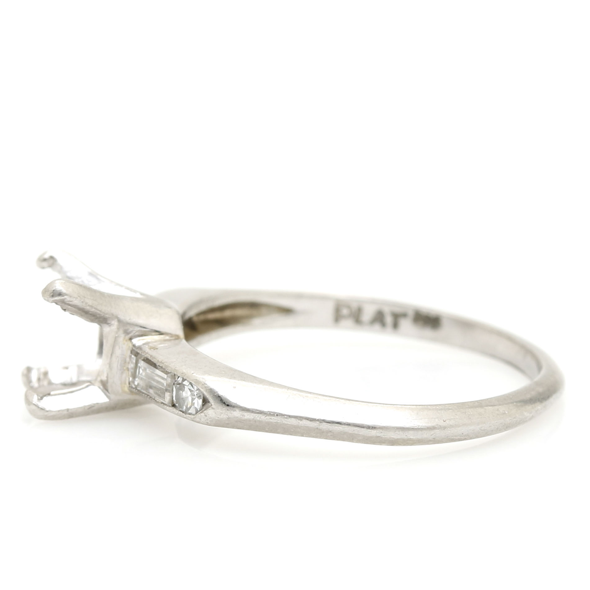 Platinum Diamond Ring Mount