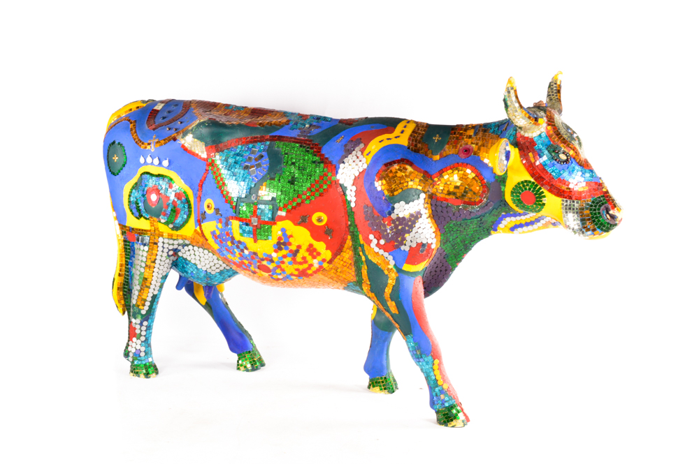 Life Sized Chicago 1999 "Cows on Parade"  named "Sacred Cow"
