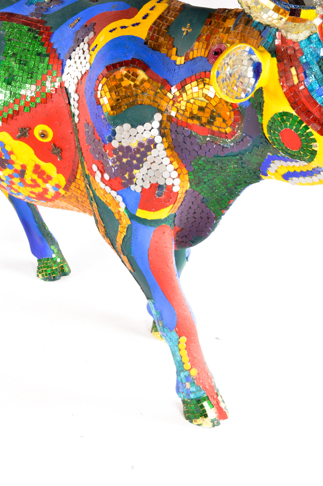 Life Sized Chicago 1999 "Cows on Parade"  named "Sacred Cow"